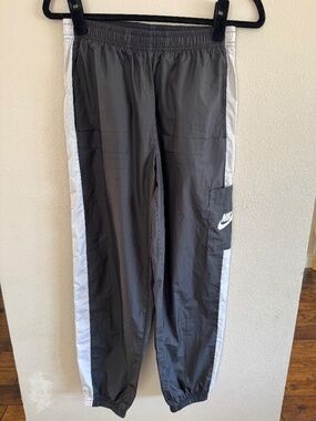 Nike Men's Gray and White Track Pants Small